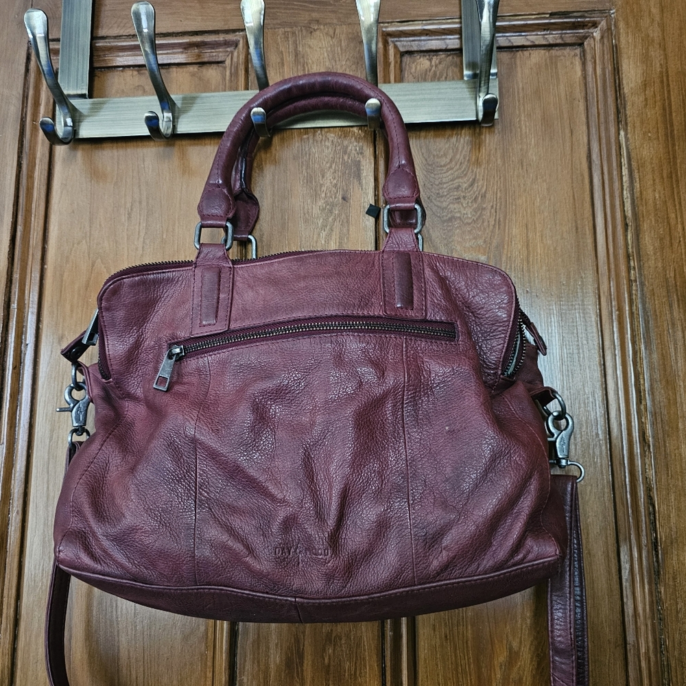 Day and Mood Hannah Burgundy leather bag